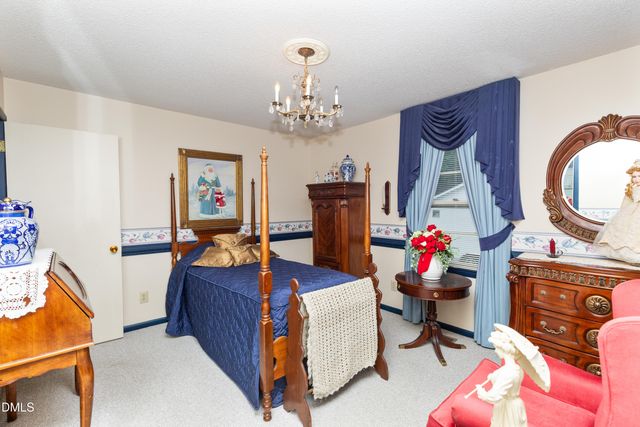 303 Chaucer Court, Dunn, NC 28334