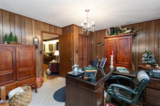 303 Chaucer Court, Dunn, NC 28334