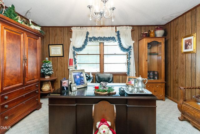 303 Chaucer Court, Dunn, NC 28334