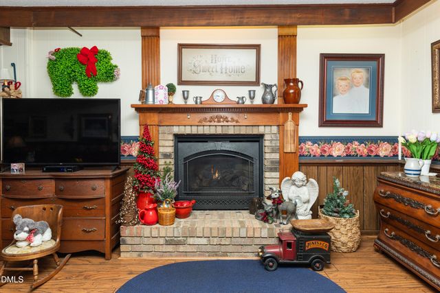 303 Chaucer Court, Dunn, NC 28334