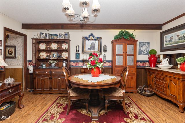 303 Chaucer Court, Dunn, NC 28334