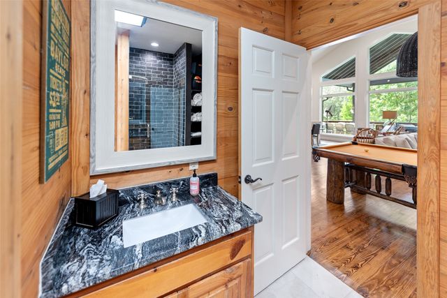 870 King Thomas Drive, Scroggins, TX 75480