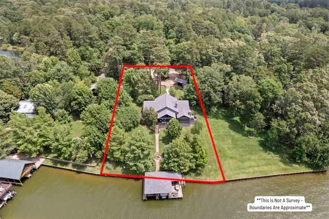 870 King Thomas Drive, Scroggins, TX 75480