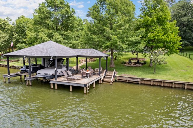 870 King Thomas Drive, Scroggins, TX 75480