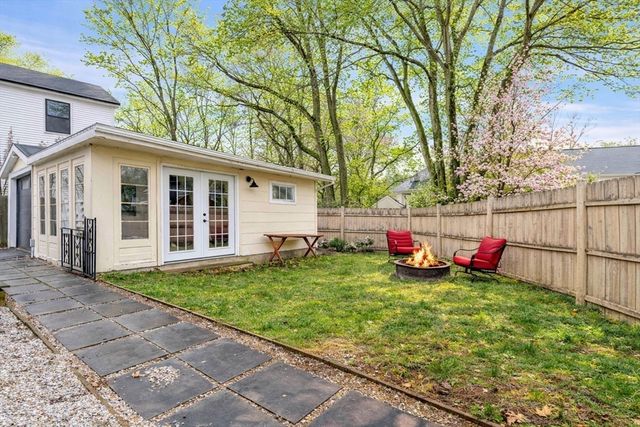 222 Windsor Ave, Swampscott, MA 01907