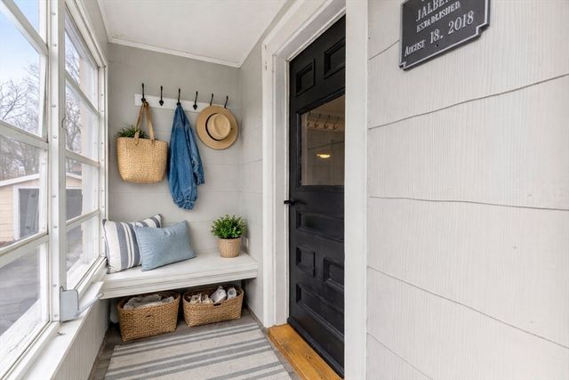 222 Windsor Ave, Swampscott, MA 01907