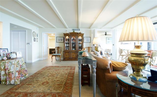 2480 Presidential Way 1703, West Palm Beach, FL 33401