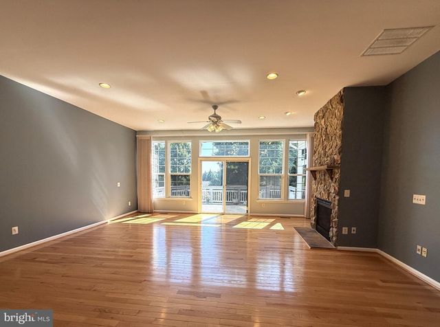 3744 EQUINOX WAY, Dumfries, VA 22025