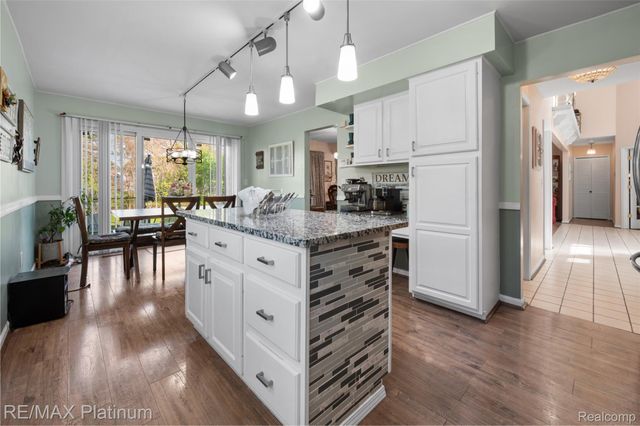 14751 Ashton Lane, Shelby Charter Township, MI 48315