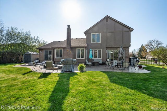 14751 Ashton Lane, Shelby Charter Township, MI 48315