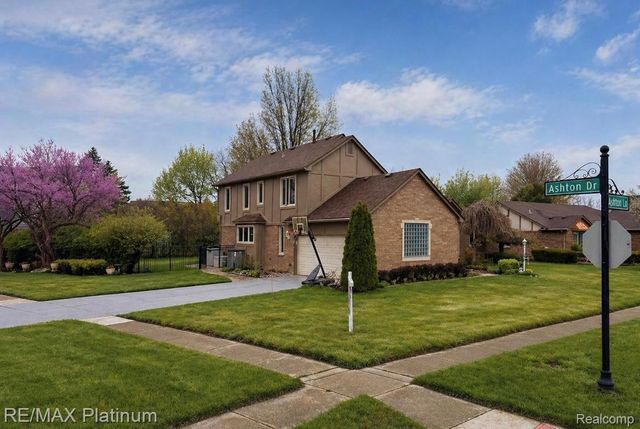 14751 Ashton Lane, Shelby Charter Township, MI 48315