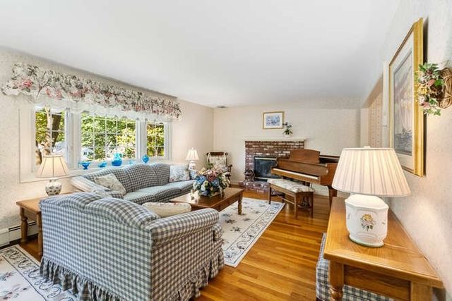 22 Marrett, Burlington, MA 01803