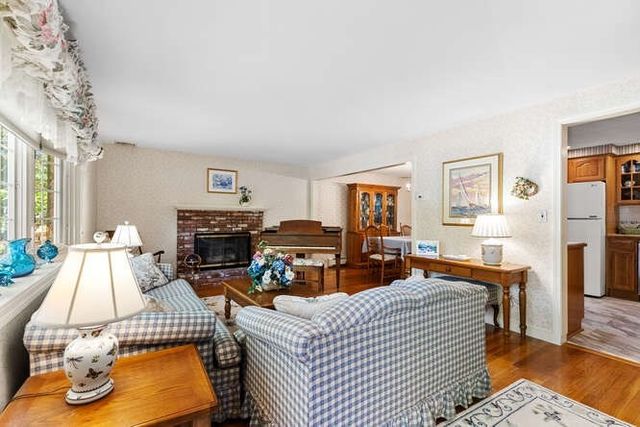 22 Marrett, Burlington, MA 01803