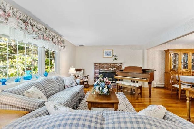 22 Marrett, Burlington, MA 01803