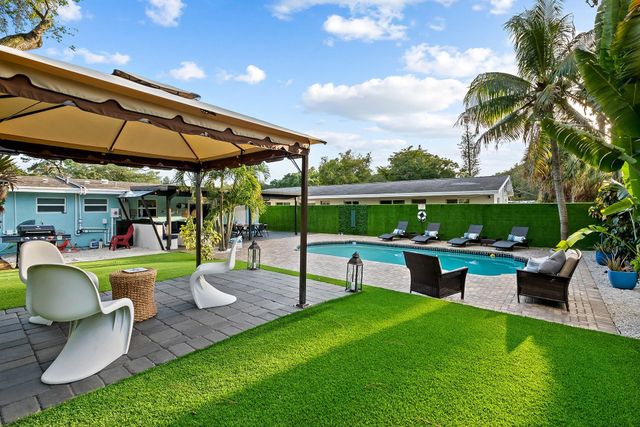 1813 SW 10th Court, Fort Lauderdale, FL 33312
