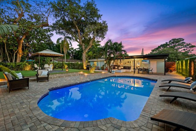 1813 SW 10th Court, Fort Lauderdale, FL 33312