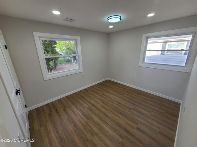 495 Jamaica Boulevard, Toms River, NJ 08757