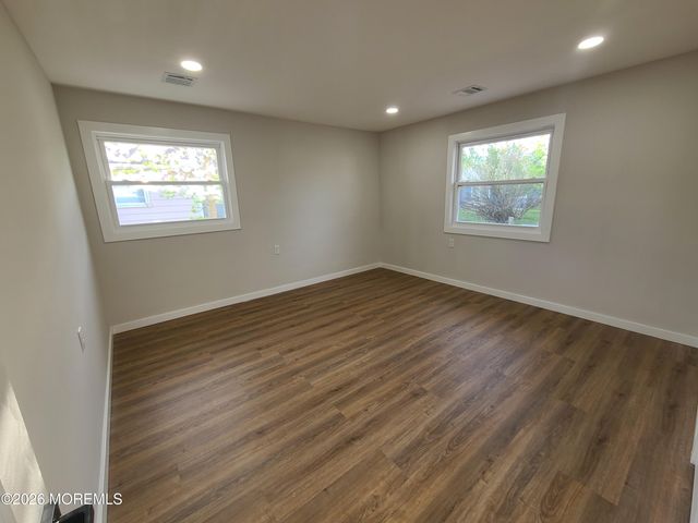 495 Jamaica Boulevard, Toms River, NJ 08757