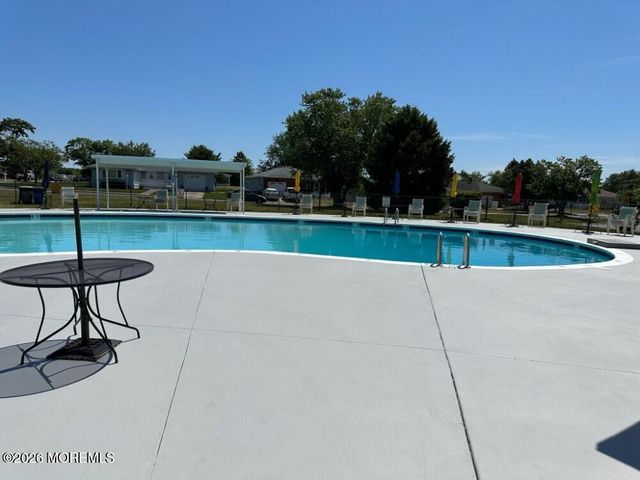 495 Jamaica Boulevard, Toms River, NJ 08757