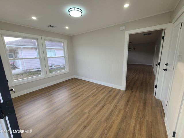 495 Jamaica Boulevard, Toms River, NJ 08757