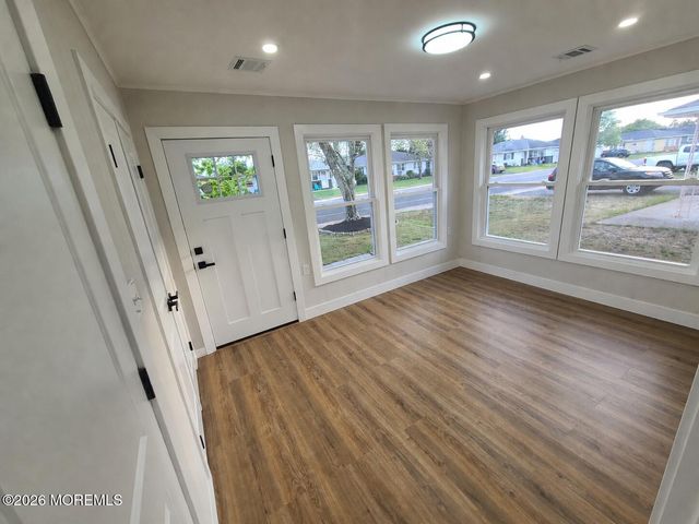 495 Jamaica Boulevard, Toms River, NJ 08757