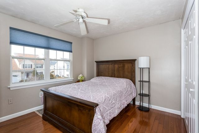 18 Palomino Dr, Franklin, MA 02038