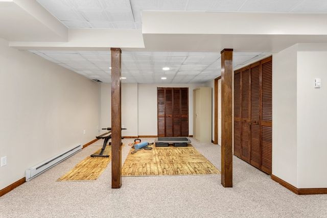 18 Palomino Dr, Franklin, MA 02038