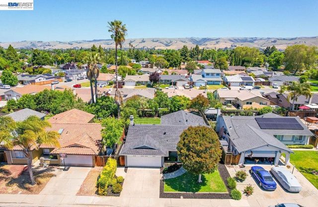 34352 Newton Ct, Fremont, CA 94555