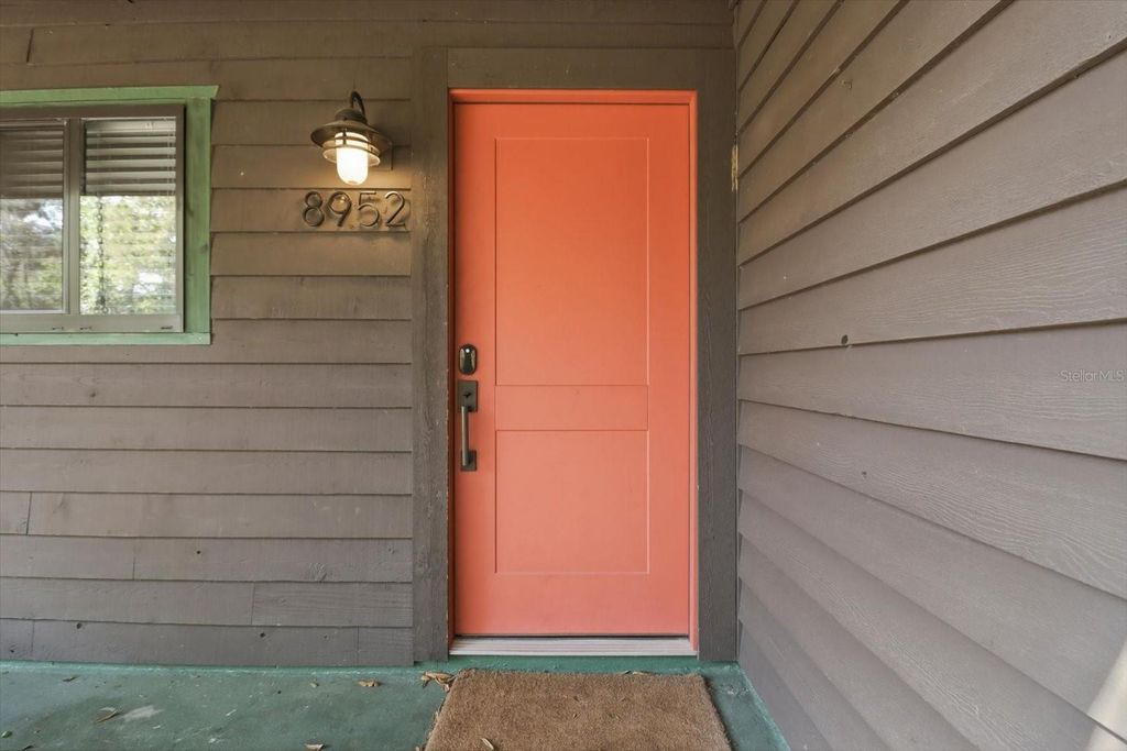 Image 3 of property listing at 8952 W WHITE DOGWOOD DRIVE, Homosassa, FL 34448