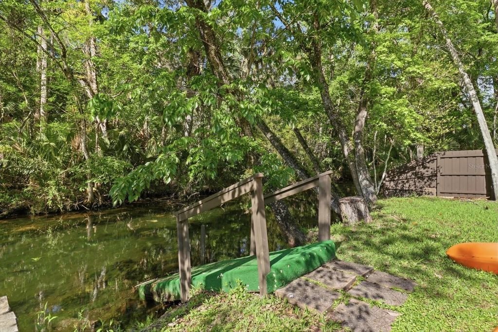 Image 34 of property listing at 8952 W WHITE DOGWOOD DRIVE, Homosassa, FL 34448