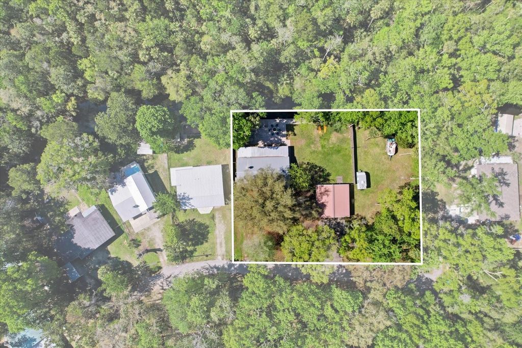 Image 64 of property listing at 8952 W WHITE DOGWOOD DRIVE, Homosassa, FL 34448