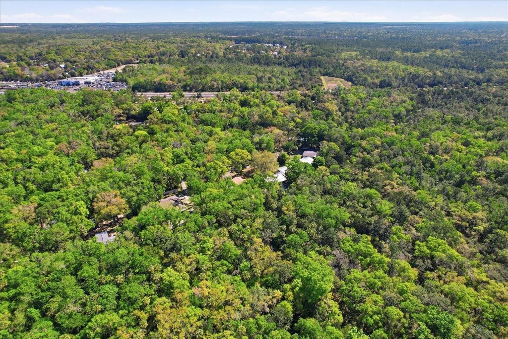 Image 65 of property listing at 8952 W WHITE DOGWOOD DRIVE, Homosassa, FL 34448