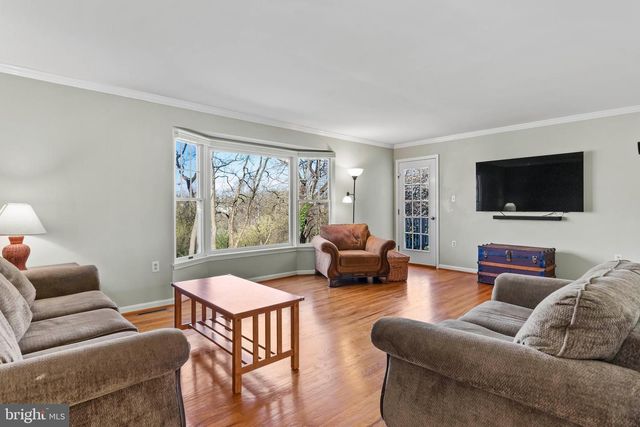 107 LITTLE RUN RD, Camp Hill, PA 17011