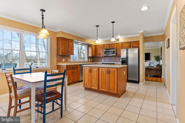107 LITTLE RUN RD, Camp Hill, PA 17011