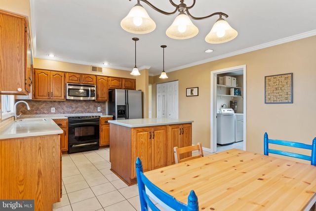 107 LITTLE RUN RD, Camp Hill, PA 17011