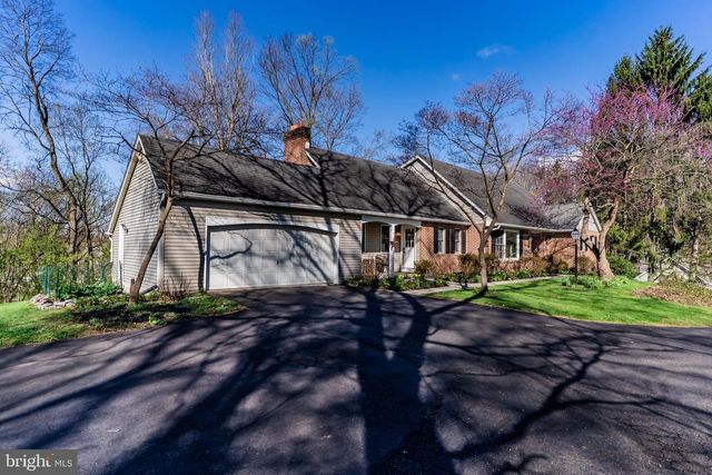 107 LITTLE RUN RD, Camp Hill, PA 17011