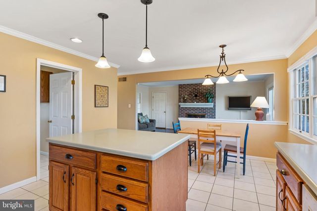 107 LITTLE RUN RD, Camp Hill, PA 17011