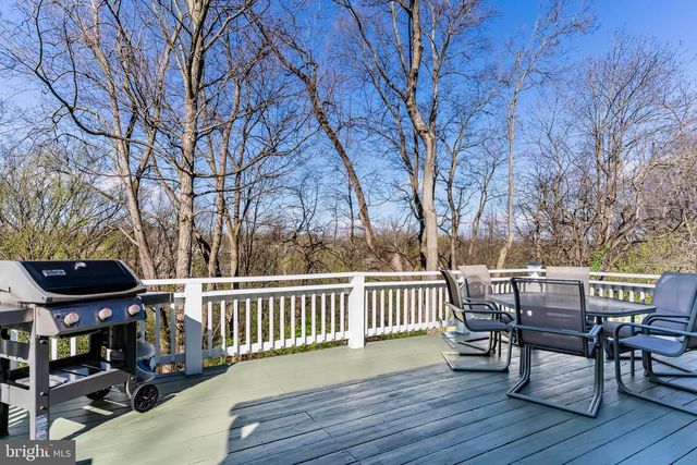 107 LITTLE RUN RD, Camp Hill, PA 17011