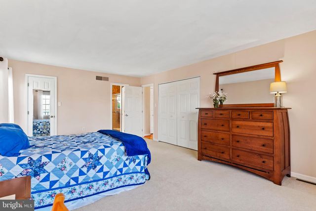 107 LITTLE RUN RD, Camp Hill, PA 17011