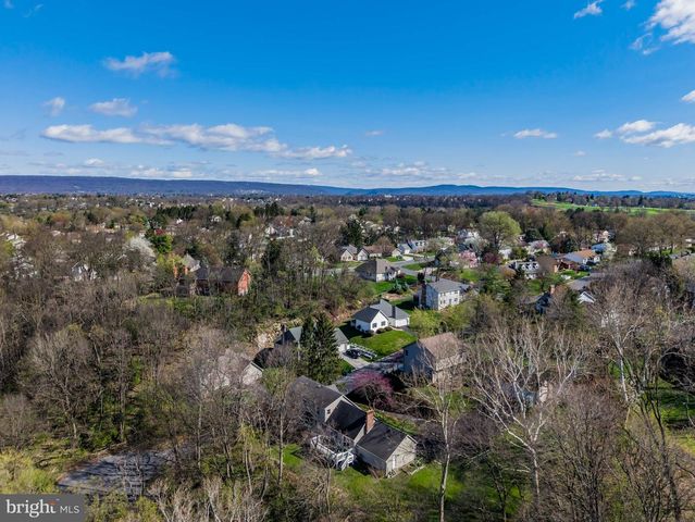 107 LITTLE RUN RD, Camp Hill, PA 17011
