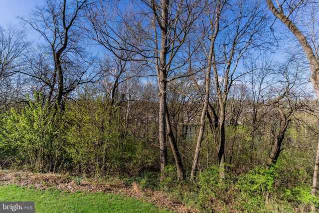 107 LITTLE RUN RD, Camp Hill, PA 17011