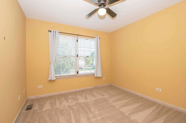 1702 Sierra Highlands Court, Plainfield, IL 60586
