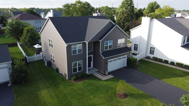 1702 Sierra Highlands Court, Plainfield, IL 60586