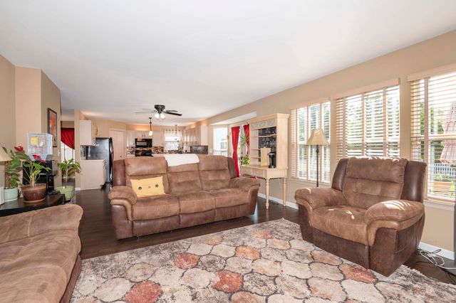 1702 Sierra Highlands Court, Plainfield, IL 60586