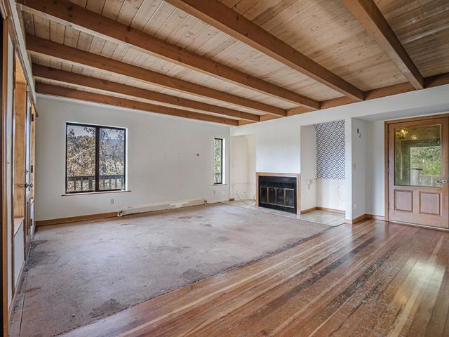 2004 Ocean Street, Santa Cruz, CA 95060