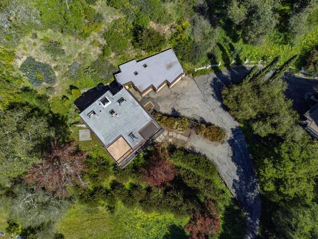 2004 Ocean Street, Santa Cruz, CA 95060