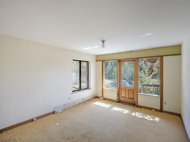 2004 Ocean Street, Santa Cruz, CA 95060