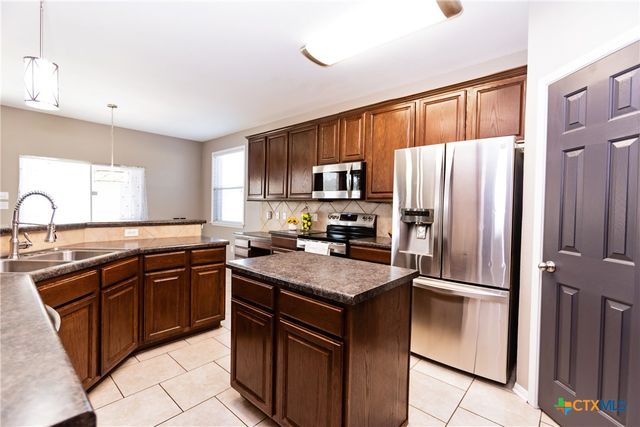 612 Pumpkin Drive, Temple, TX 76502