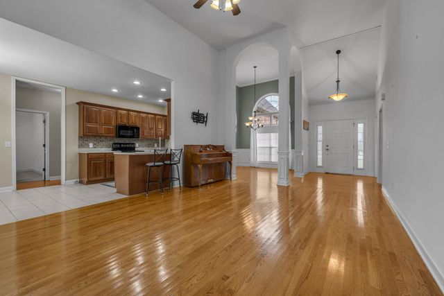 2555 Leeville Pike, Lebanon, TN 37090