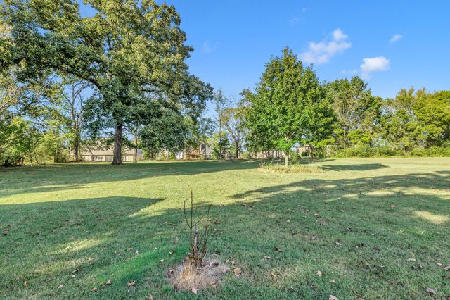 2555 Leeville Pike, Lebanon, TN 37090
